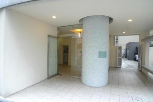 クレグラン北梅田