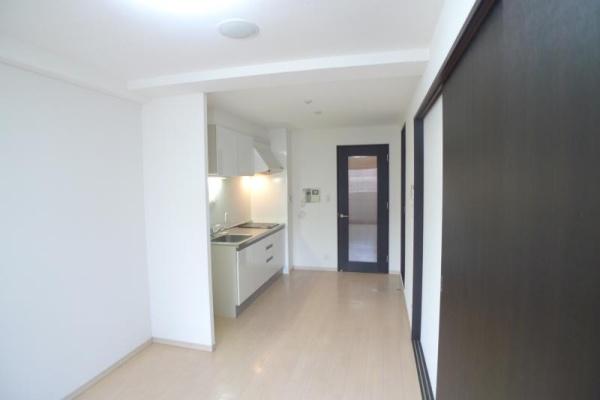 クレグラン北梅田