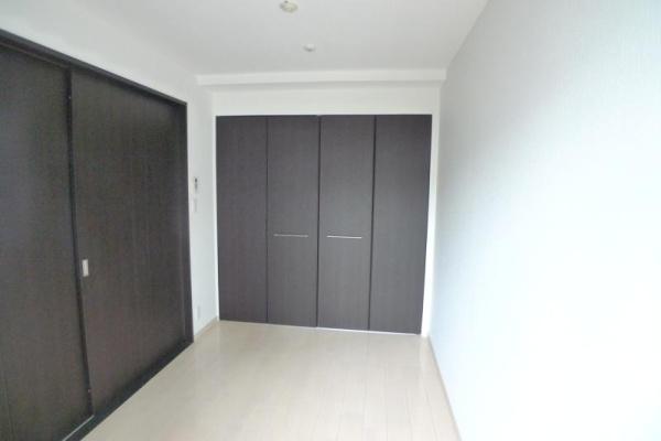 クレグラン北梅田