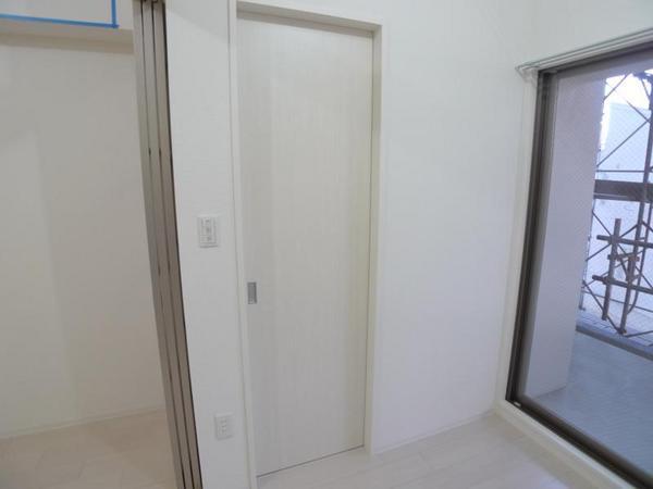 セレニテ福島シェルト
