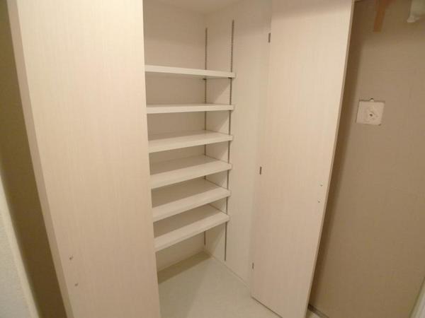 セレニテ福島シェルト