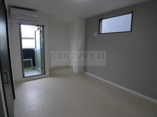 エヌエムトラントシス