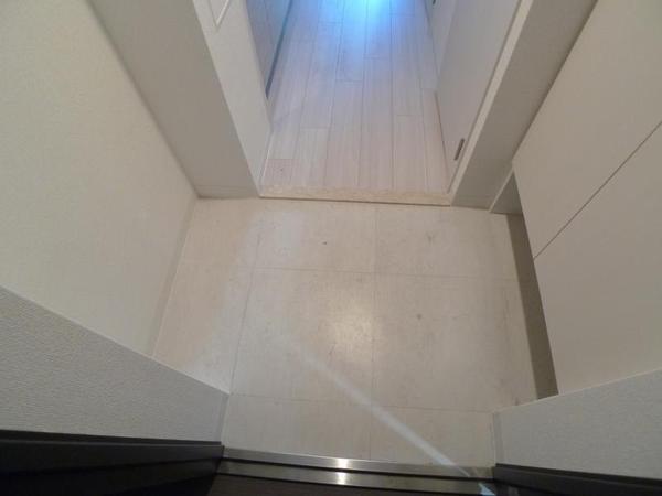 エスリード新福島(玄関)