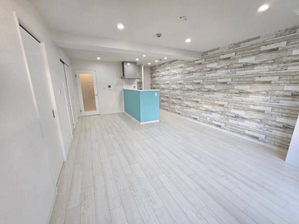 グリュックメゾンＦ-ＳＡＧＩＳＵ