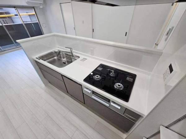 グリュックメゾンＦ-ＳＡＧＩＳＵ