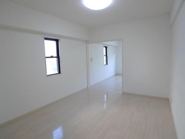 アルビオン西梅田