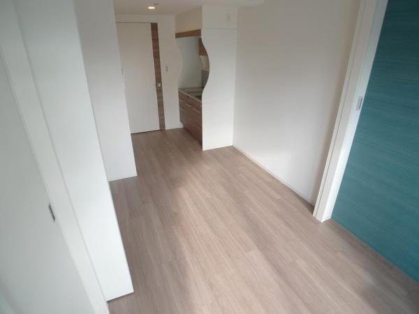 セレニテ福島プリエ