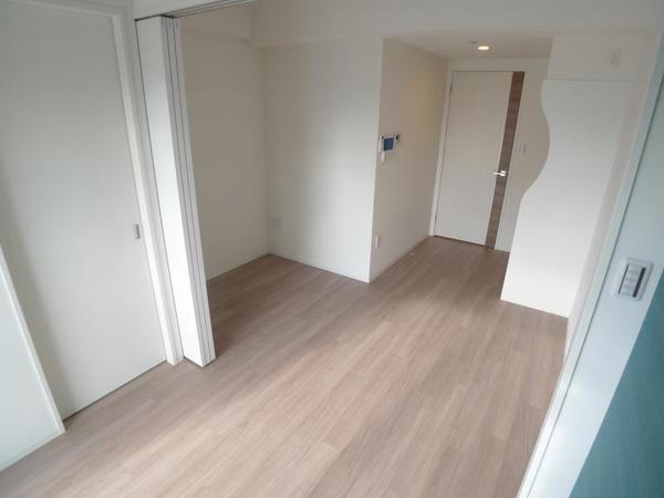 セレニテ福島プリエ