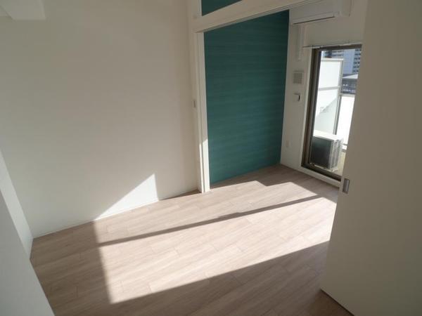 セレニテ福島プリエ