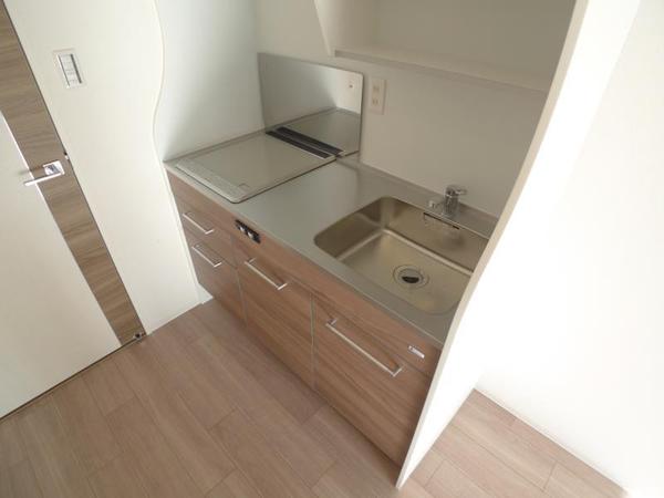 セレニテ福島プリエ