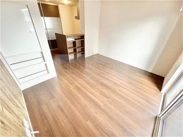 エストドミール東中浜