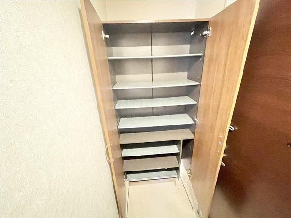 エストドミール東中浜