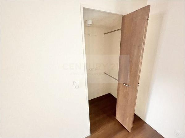 エストドミール東中浜