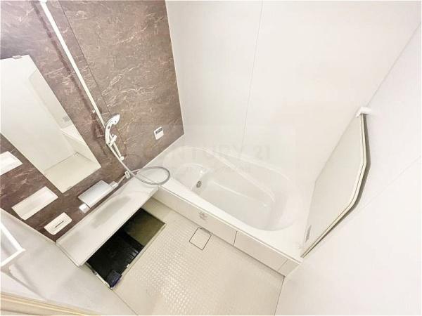 エストドミール東中浜