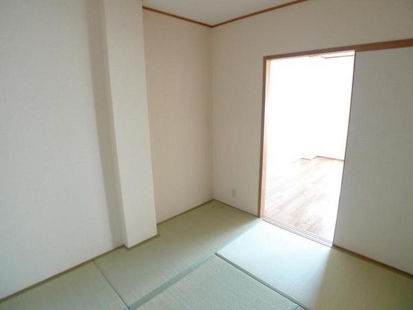 ハイツサンシャイン