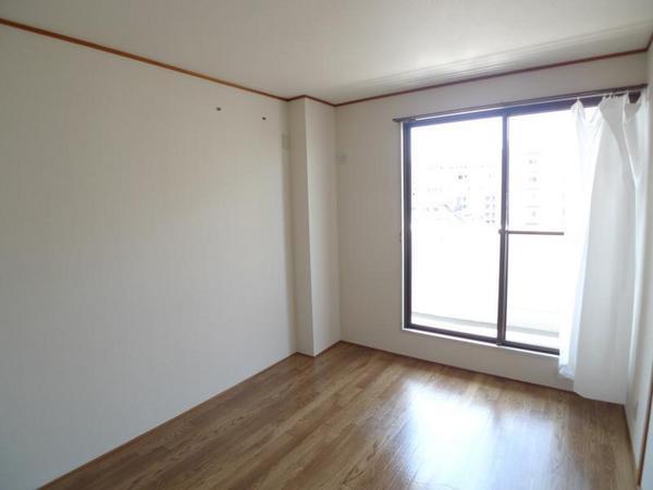 ハイツサンシャイン