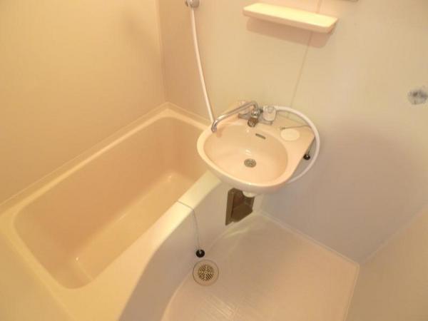 ハイツサンシャイン