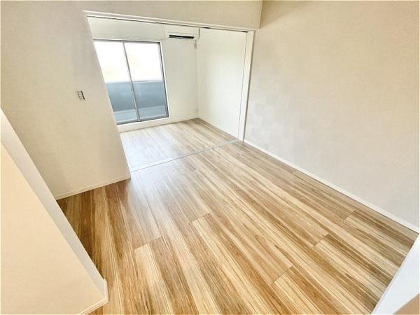 ＡＬＥＧＲＩＡ鶴見区今津