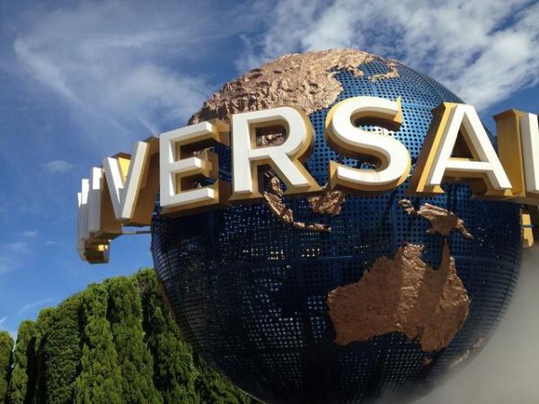 ルナタワー・ハリウッドプレイス(ユニバーサル・スタジオ・ジャパン)