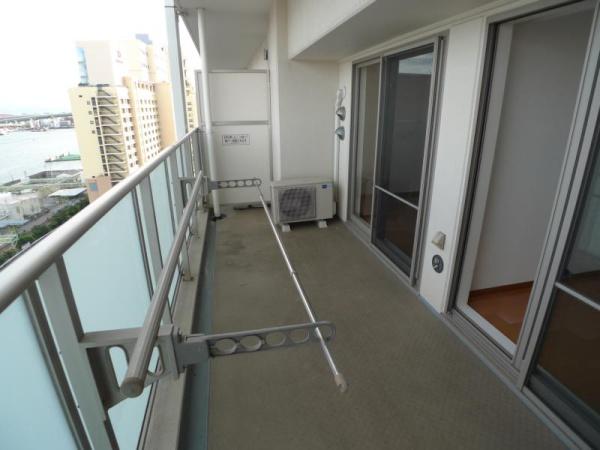 ルナタワー・ハリウッドプレイス