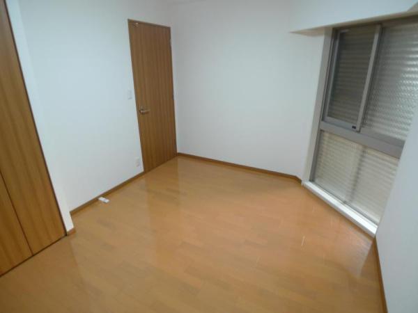 ルナタワー・ハリウッドプレイス