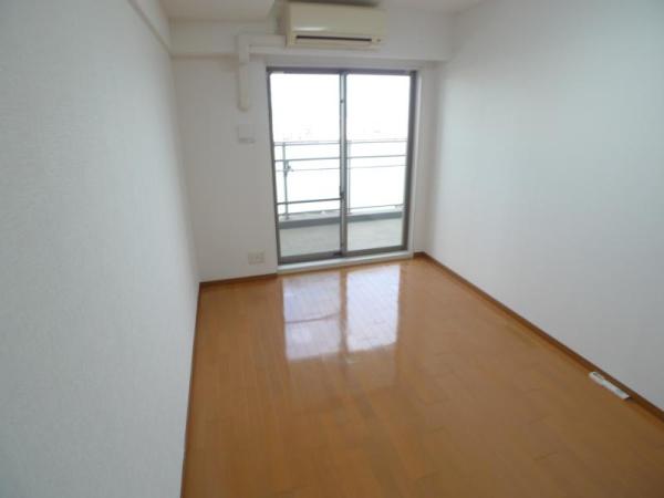 ルナタワー・ハリウッドプレイス