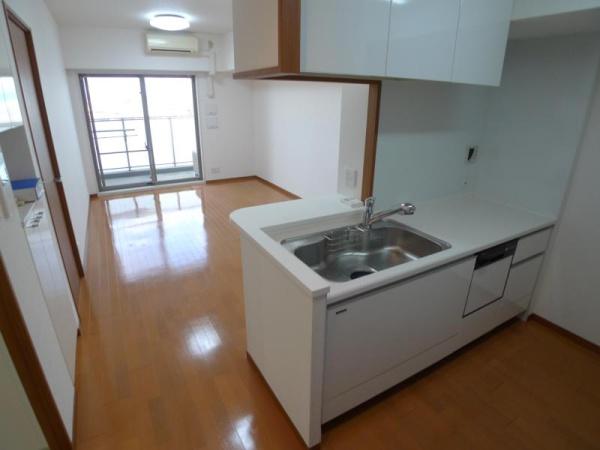 ルナタワー・ハリウッドプレイス