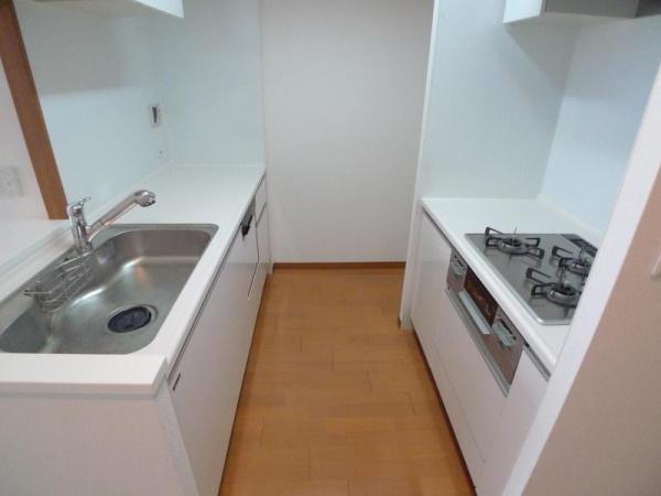 ルナタワー・ハリウッドプレイス