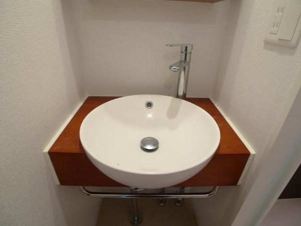 セレニテ福島カルム