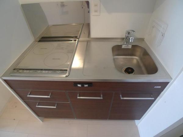 セレニテ福島カルム