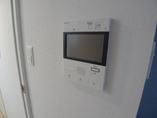 セレニテ福島カルム