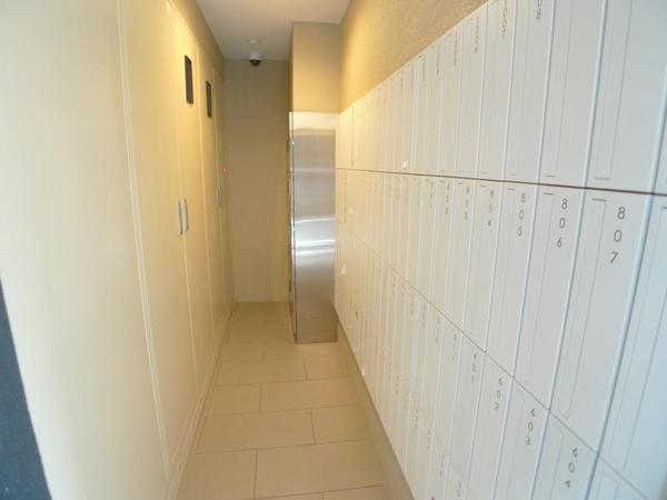 セレニテ福島カルム