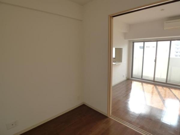 パークフラッツ野田阪神駅前