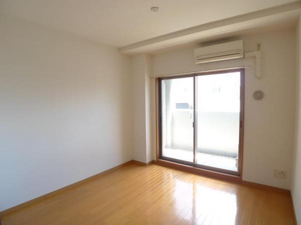 クリーデンス福島