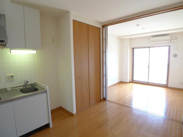 クリーデンス福島