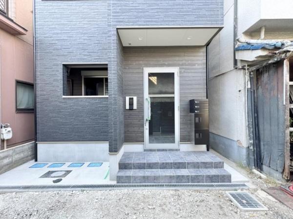 大阪市此花区高見２丁目のアパート