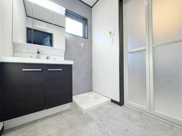 大阪市此花区高見２丁目のアパート