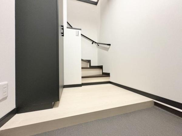 大阪市此花区高見２丁目のアパート