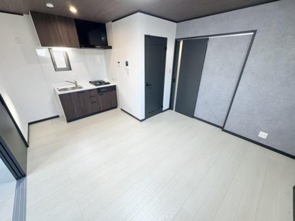 大阪市此花区高見２丁目のアパート