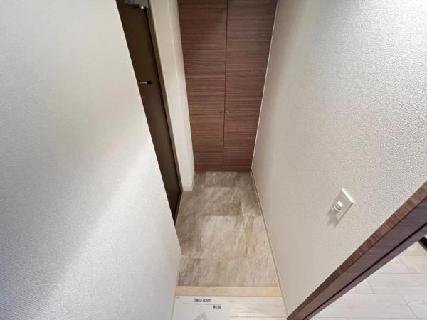 アプリーレ中之島