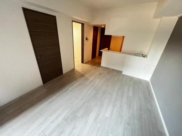 アプリーレ中之島