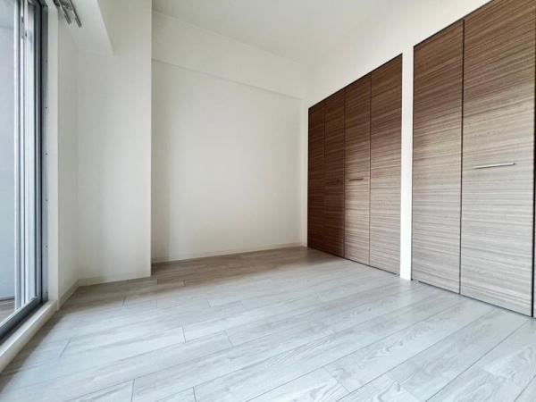 アプリーレ中之島