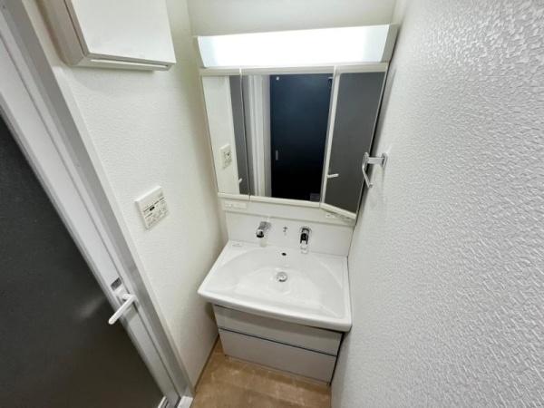 アベニール鷺洲