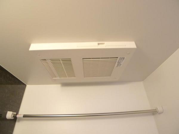 アクアプレイス福島ＥＹＥ