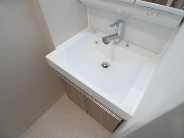 アクアプレイス福島ＥＹＥ