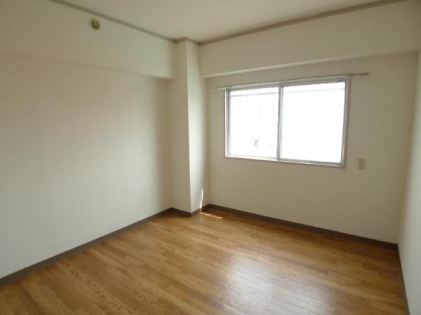 アイボリッチマンション