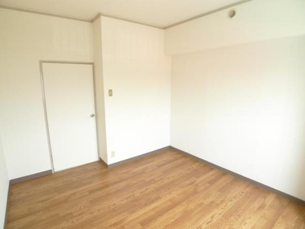 アイボリッチマンション