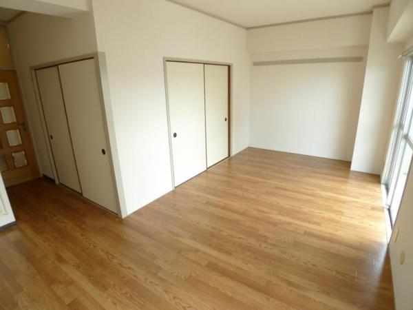 アイボリッチマンション