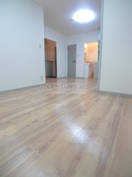 サンビレッジ芳崎　B棟