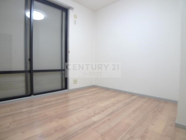 サンビレッジ芳崎　B棟